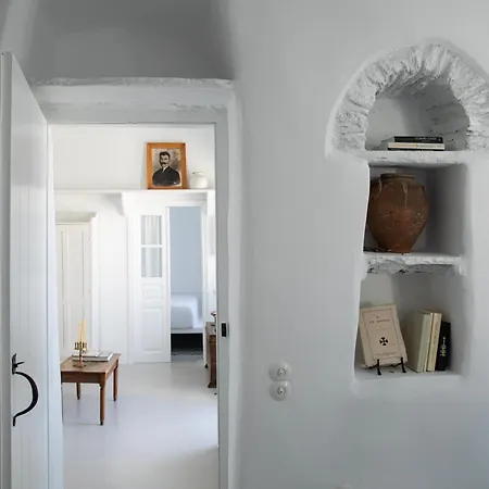 Dyo Tinos Triandáros